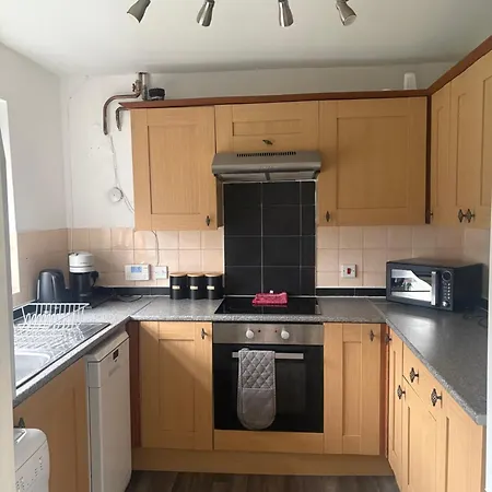Contractor And Family Friendly Spacious 3-Bed House With Private Parking, Wifi, Garden Area Lighthorne Extérieur photo